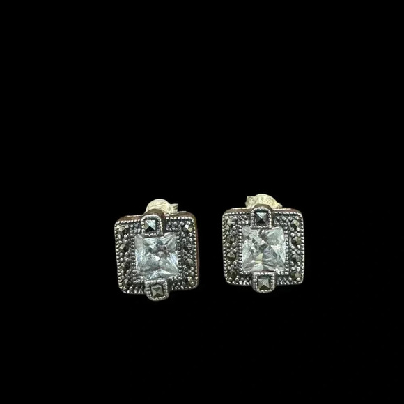 Vintage style earrings - Picture 1 of 1